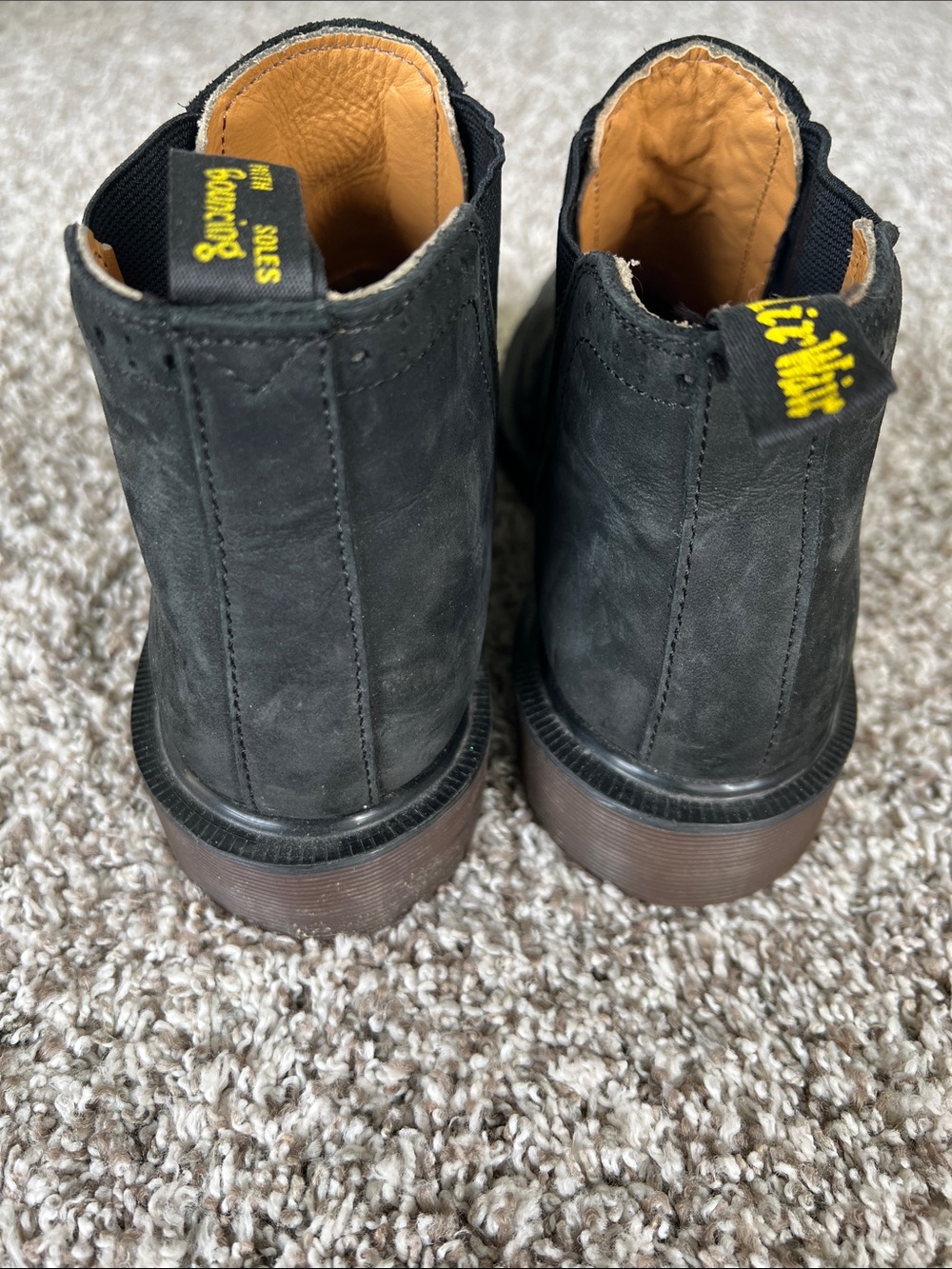 Dr. Martens Kids Mono Milled Nubuck Chelsea Boots Size 4 - Picture 4 of 8